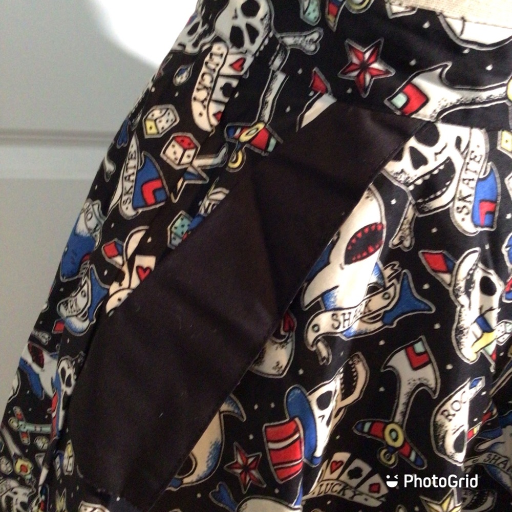 Hell Bunny Rock On Circle Skirt - Picture 4 of 8
